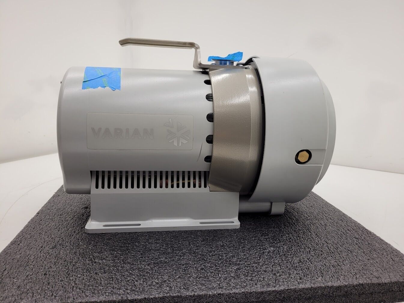 Varian SH-110 Dry Oil-Free Scroll Vacuum Pump Tested In Good Shape