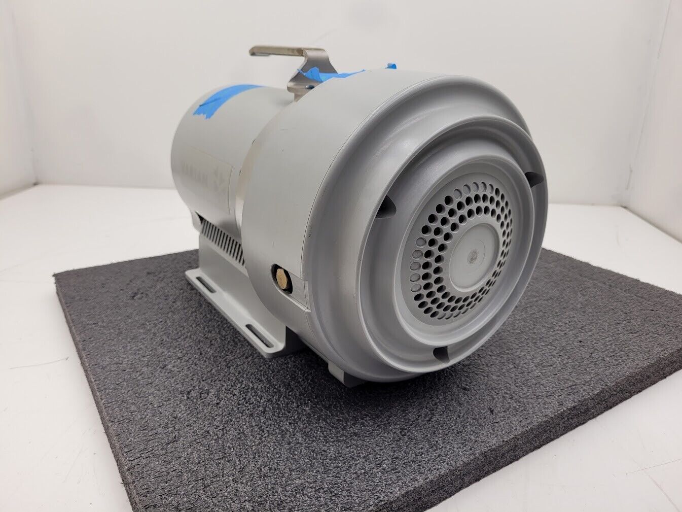 Varian SH-110 Dry Oil-Free Scroll Vacuum Pump Tested In Good Shape
