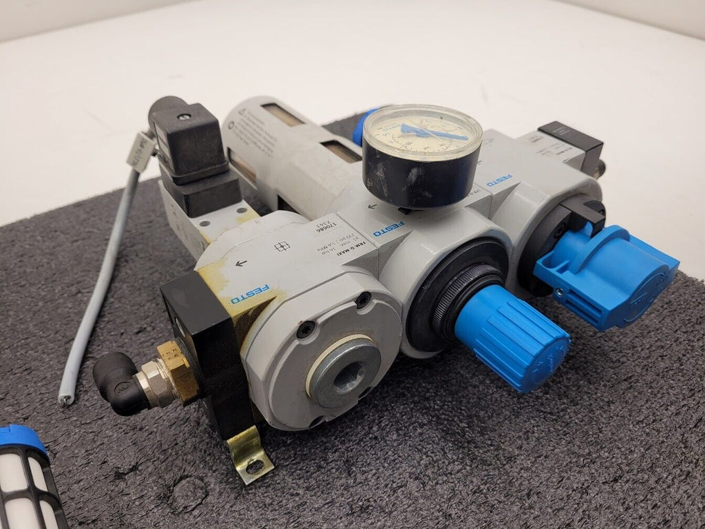 Lot of 2x Festo Air Pneumatic Regulator w/ Gauge HE-D-MAXI LFR-D-MAXI FRM-D-MAXI