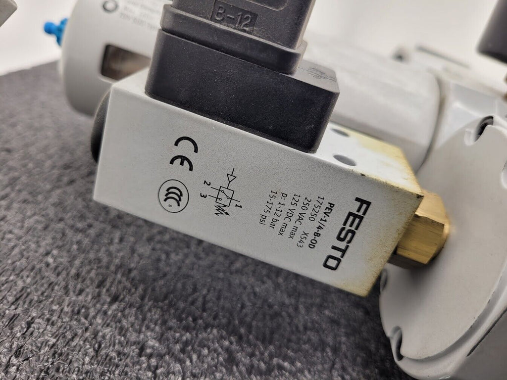 Lot of 2x Festo Air Pneumatic Regulator w/ Gauge HE-D-MAXI LFR-D-MAXI FRM-D-MAXI