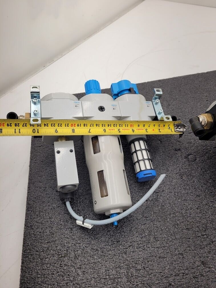 Lot of 2x Festo Air Pneumatic Regulator w/ Gauge HE-D-MAXI LFR-D-MAXI FRM-D-MAXI