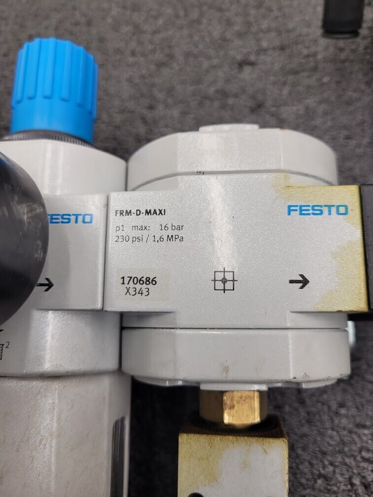 Lot of 2x Festo Air Pneumatic Regulator w/ Gauge HE-D-MAXI LFR-D-MAXI FRM-D-MAXI
