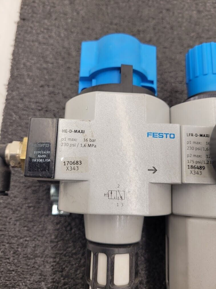 Lot of 2x Festo Air Pneumatic Regulator w/ Gauge HE-D-MAXI LFR-D-MAXI FRM-D-MAXI