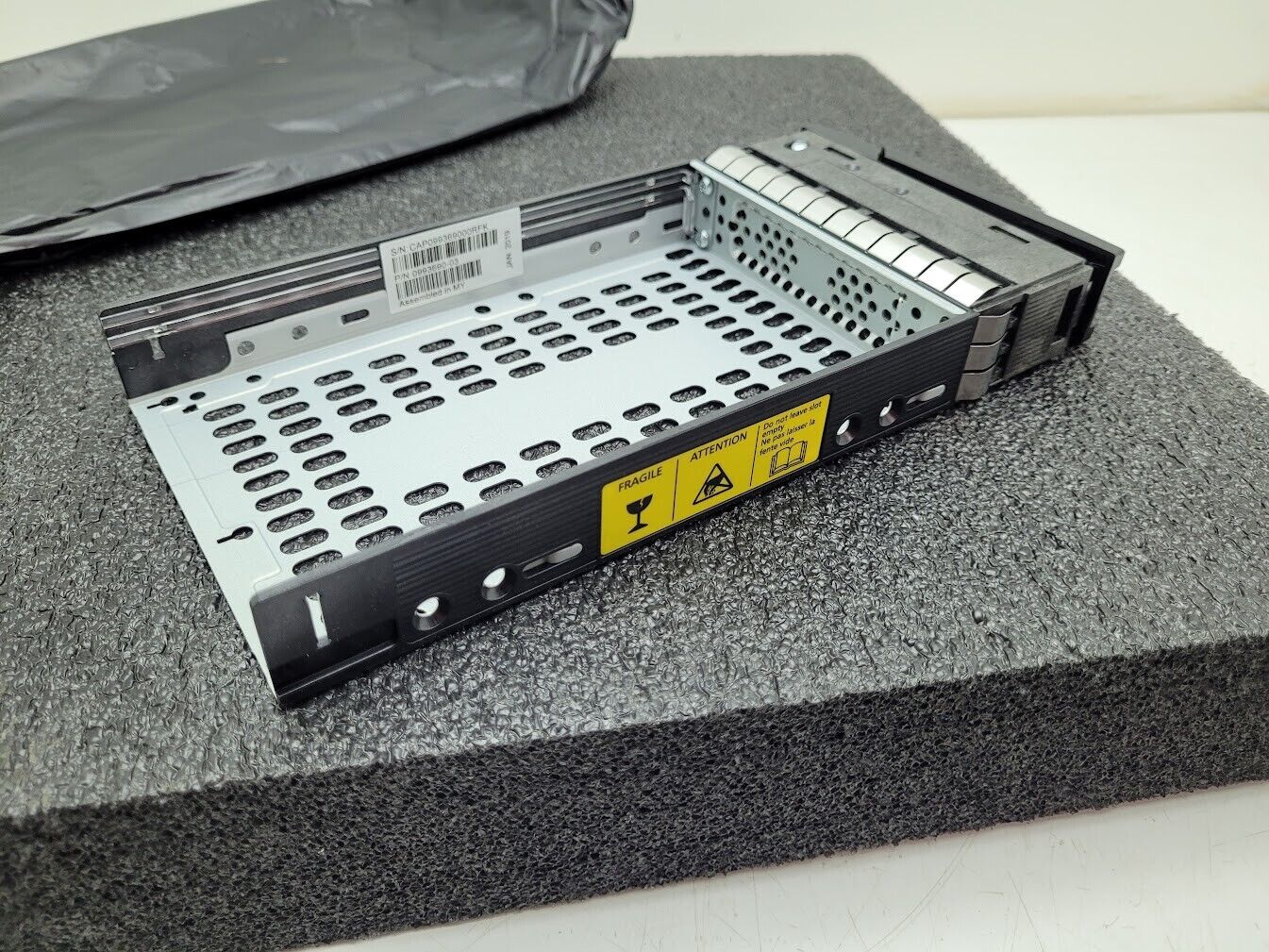 Lot of 10x New NetApp IBM 3.5" HDD Tray Caddy Caddies JBOD SAS SATA DS4246