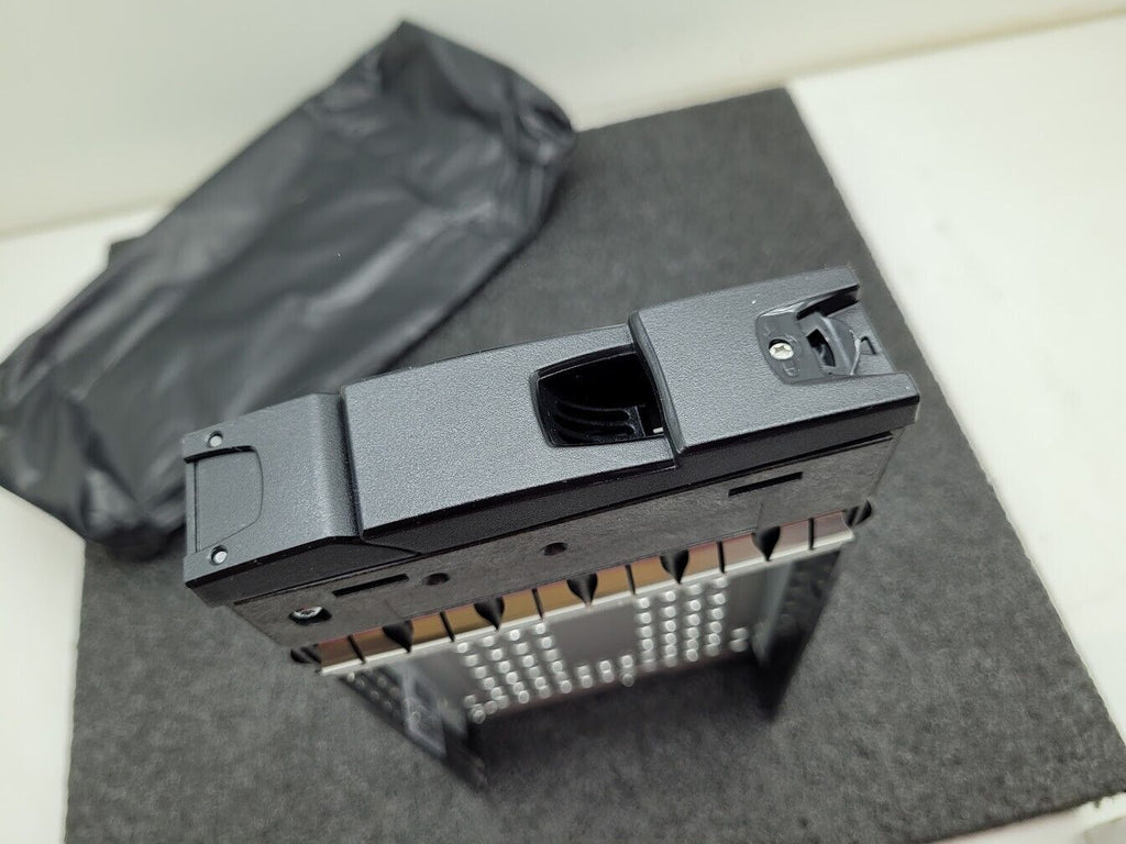 Lot of 10x New NetApp IBM 3.5" HDD Tray Caddy Caddies JBOD SAS SATA DS4246