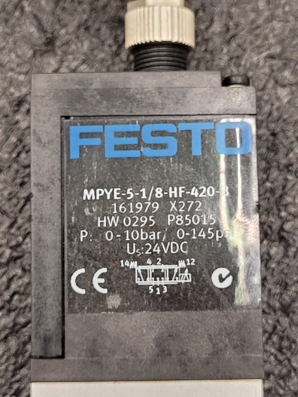 Festo MPYE-5-1/8-HF-420-B Proportional Directional Control Valve