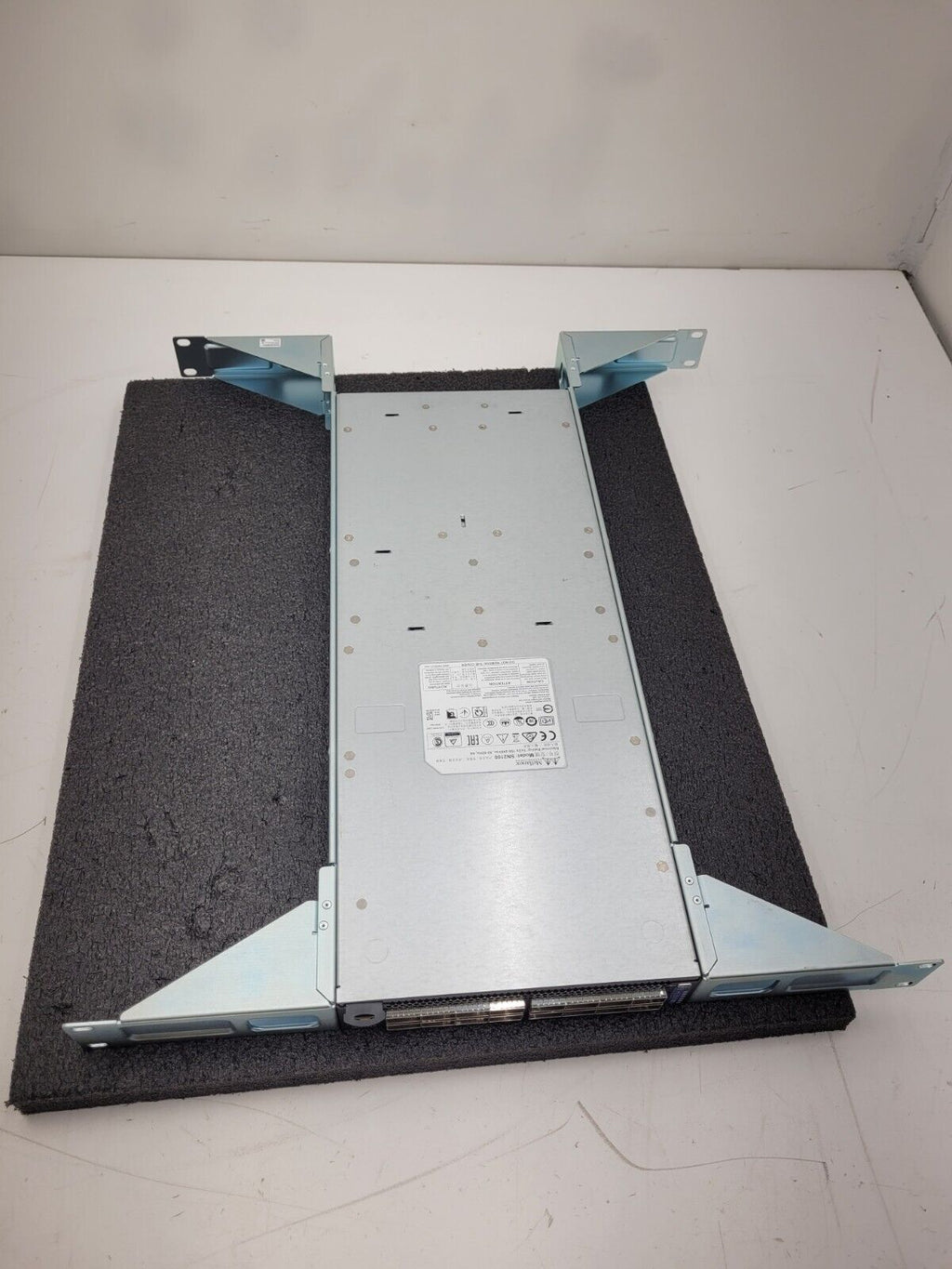 Mellanox SN2100 MSN2100-CB2F 16x 100G QSFP28 Ports Open Ethernet Switch