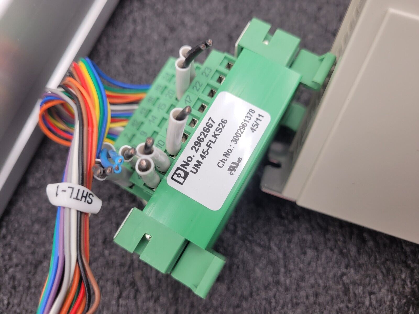 IAI Linear Actuator RCP1-SMR-I-PM-20-700-P1-S and Drive RCP2-C-SMR-I-PM-0 700mm