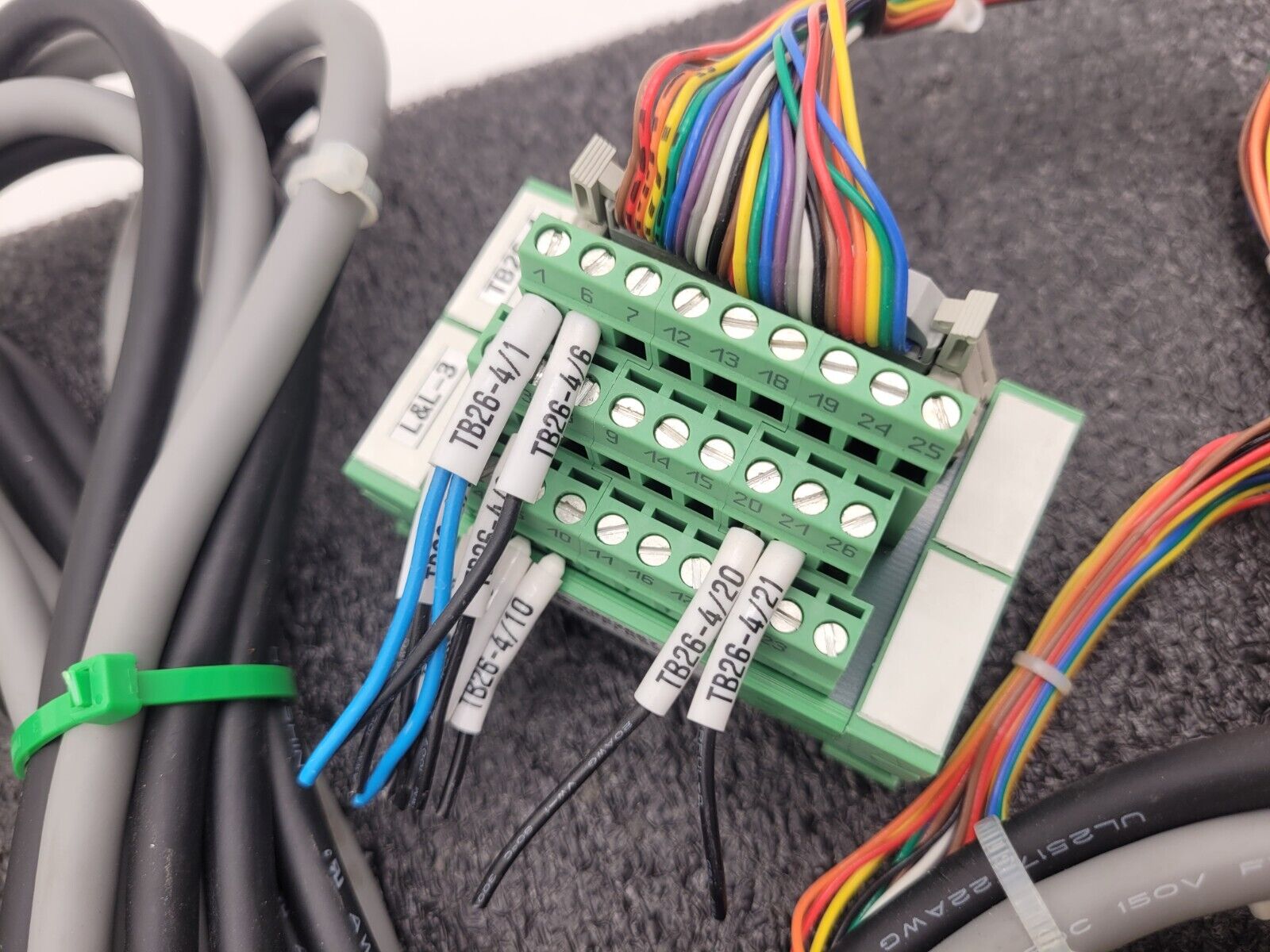 IAI Robo Cylinder RCP1-RSW-I-PM-10-100-P1-S-G1 Linear Actuator 100mm Stroke 24V