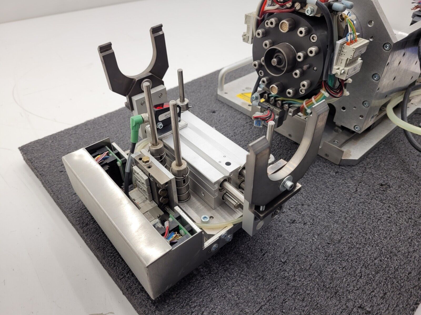Sommer Automatic Robot Endeffector Electric/Air  Quick Connect Tool Changer B