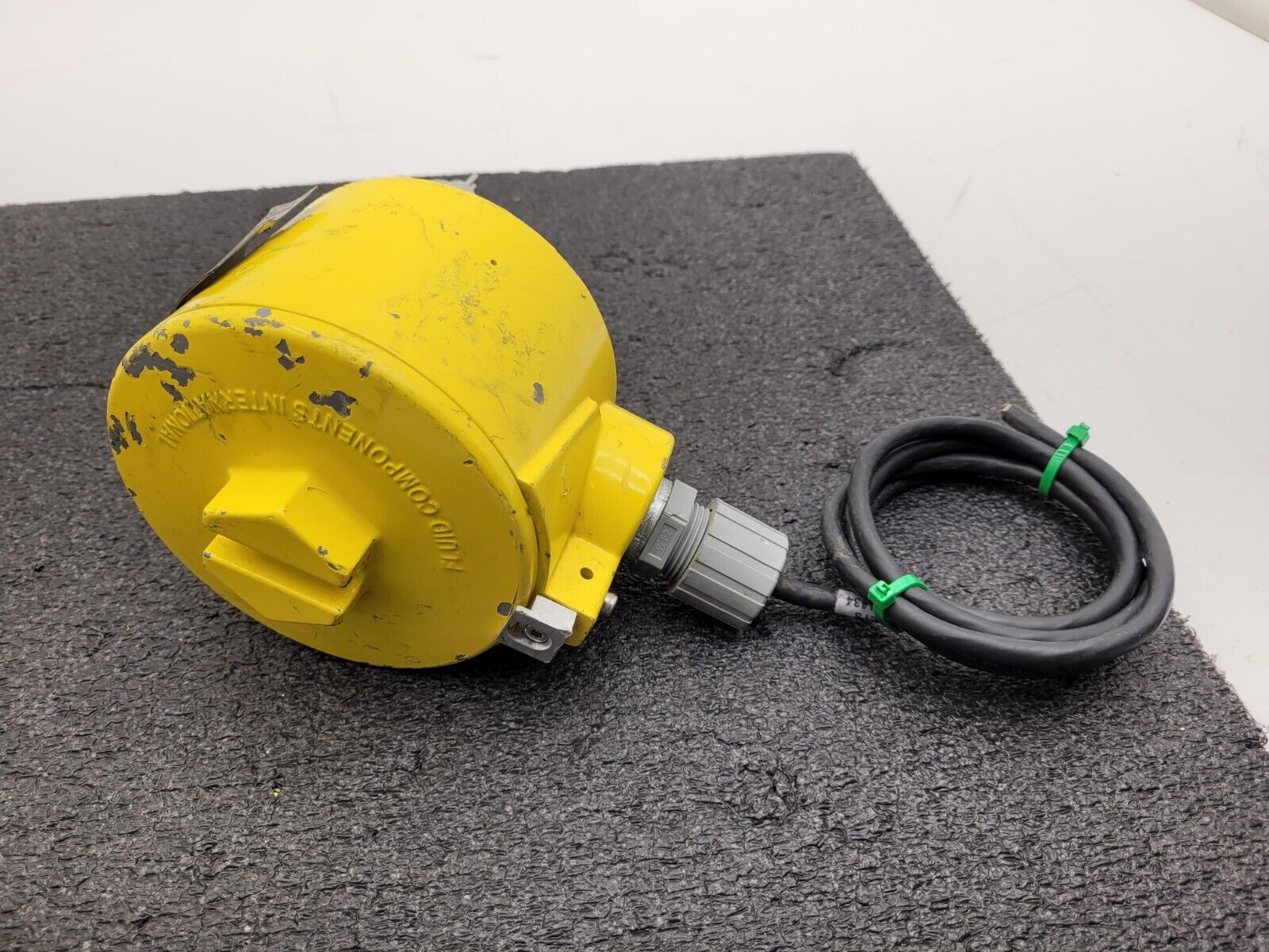 FCI FLT Series FTL93C-0B1B0T1C4AA0000 Flow Sensor Explosion Proof