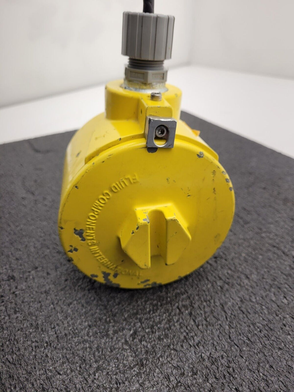 FCI FLT Series FTL93C-0B1B0T1C4AA0000 Flow Sensor Explosion Proof