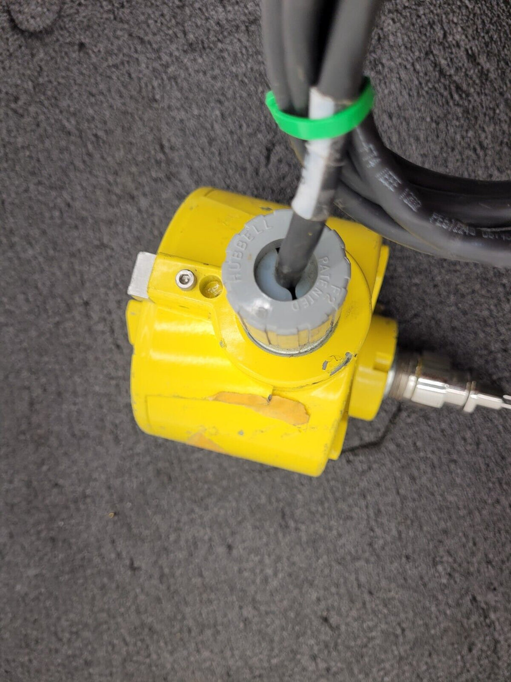 FCI FLT Series FTL93C-0B1B0T1C4AA0000 Flow Sensor Explosion Proof