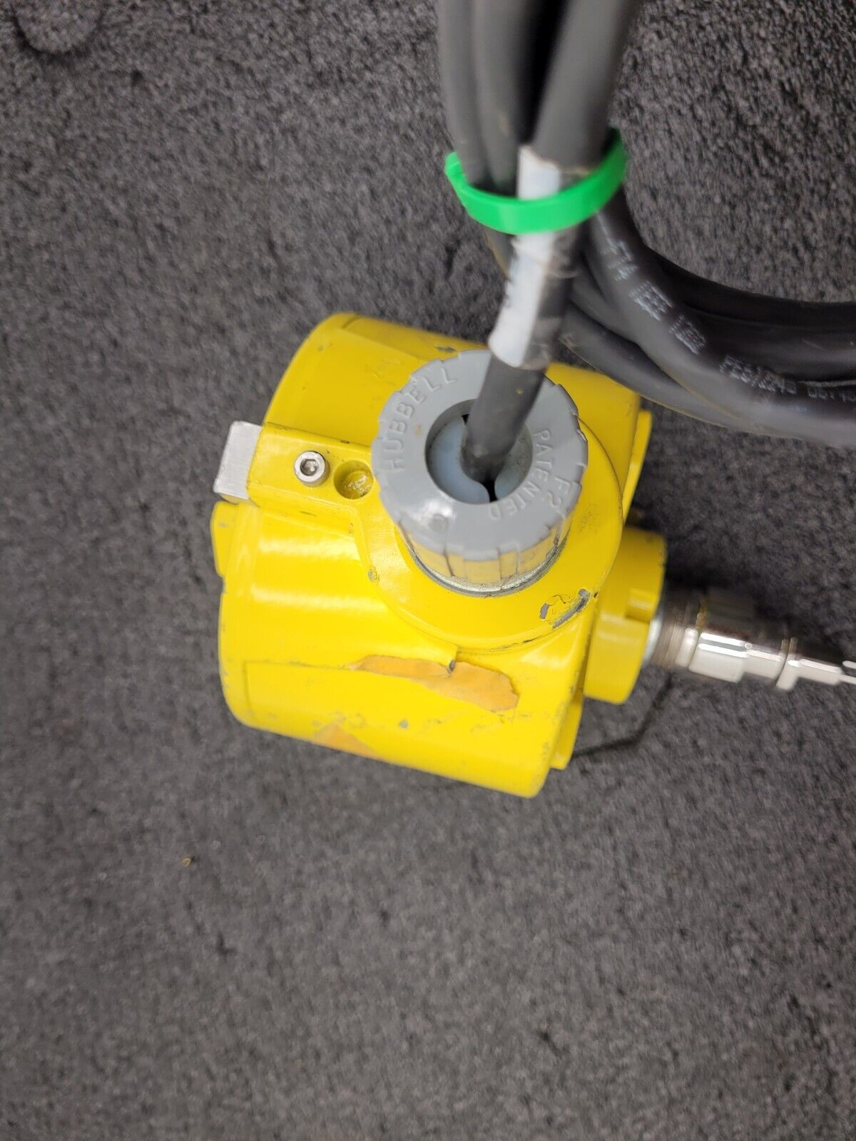 FCI FLT Series FTL93C-0B1B0T1C4AA0000 Flow Sensor Explosion Proof