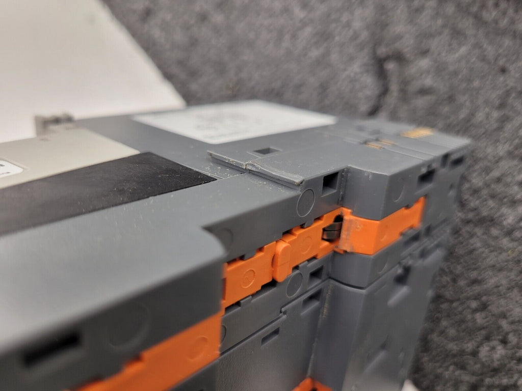 24x Valve Burkert AirLINE 8644 6524C 24VDC Pneumatic Solenoid Controlled Block