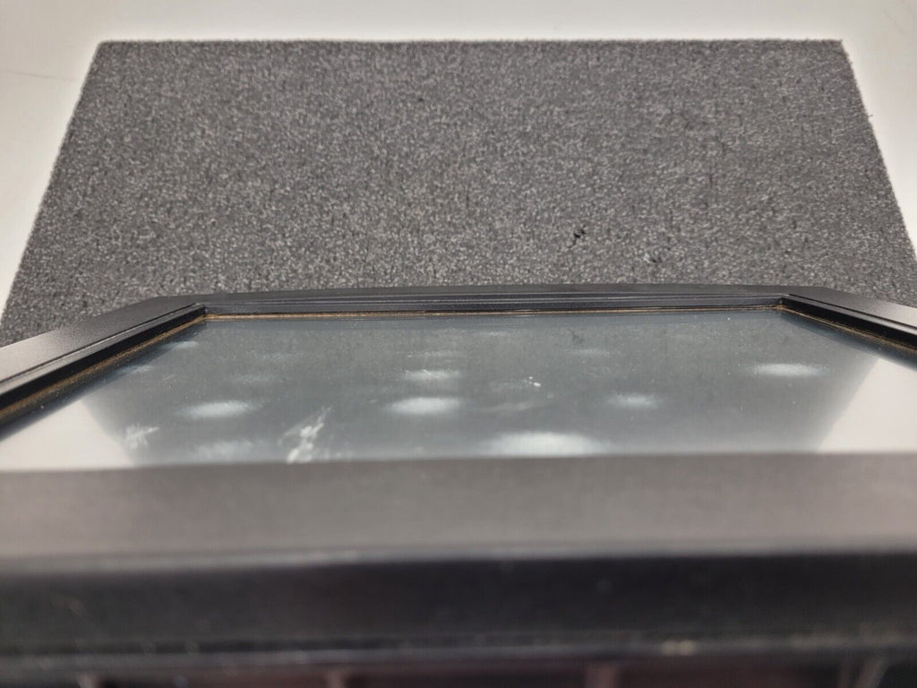 Beijer Electronics QSI QTERM-A12/3815R LCD Graphic Touchscreen HMI 12" Power On