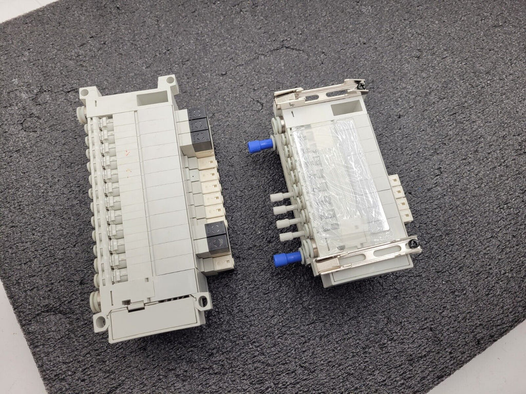 2x SMC Pneumatic Valve Block Solenoid Manifold 24VDC 20 Valves Total Lot G