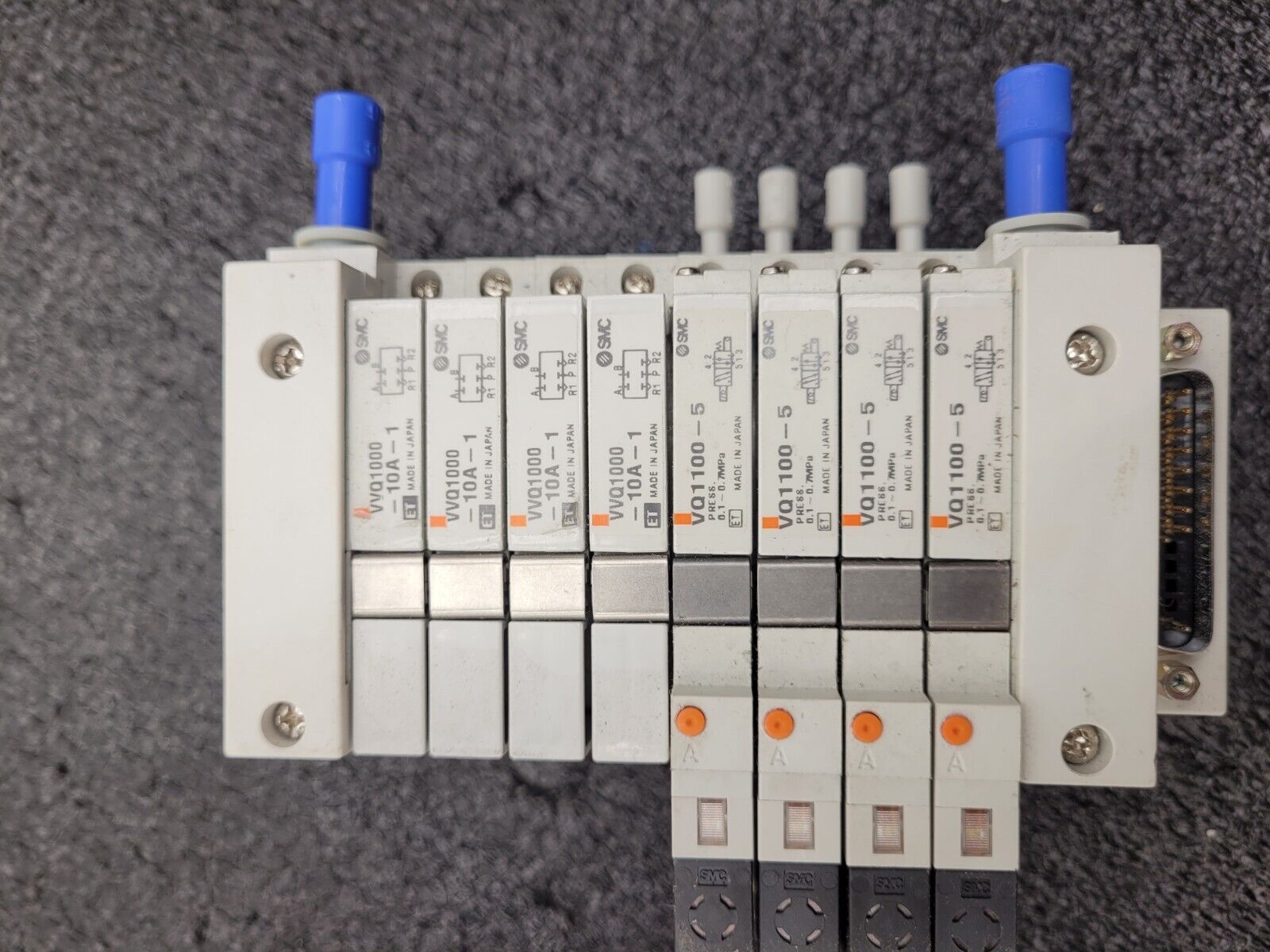 2x SMC Pneumatic Valve Block Solenoid Manifold 24VDC 20 Valves Total Lot G