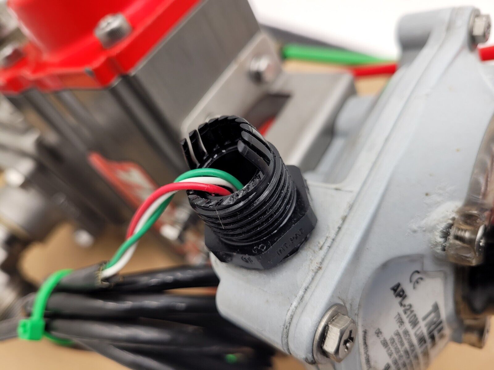 A-T Controls Series 33-1T 1" 1000PSI 3-Way Valve Air Triad Controls 2R40DA