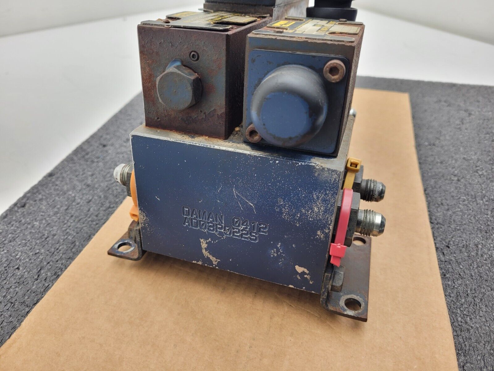 PARKER Hydraulic Proportional ISO Valve D1FHE80HCNEK0030X6114 12VDC + Override B