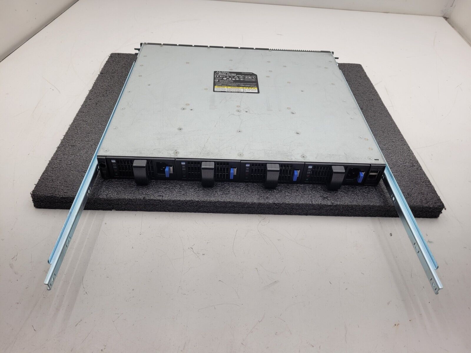 Mellanox SX1024 48Port 10G SFP+ 12x40G QSFP Switch Tested Working 1 Noisy Fan