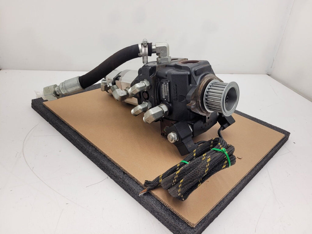 Poclain Hydraulics B47581S 3x Hydraulic Pump Stack CCW Rotation C