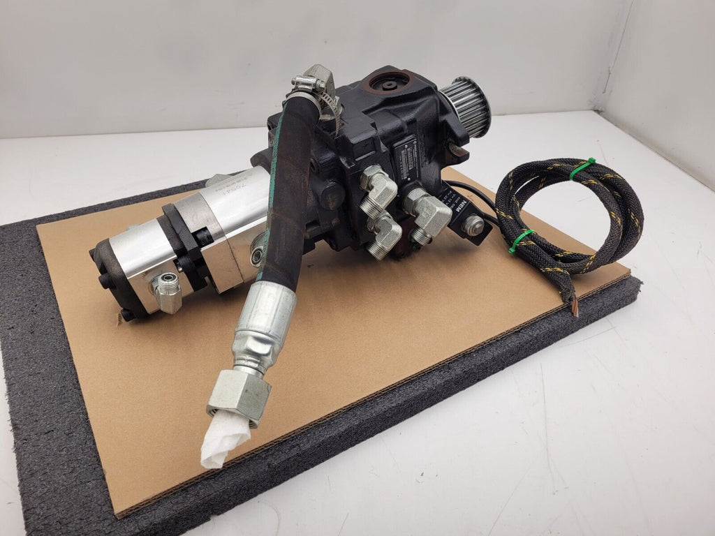 Poclain Hydraulics B47581S 3x Hydraulic Pump Stack CCW Rotation C