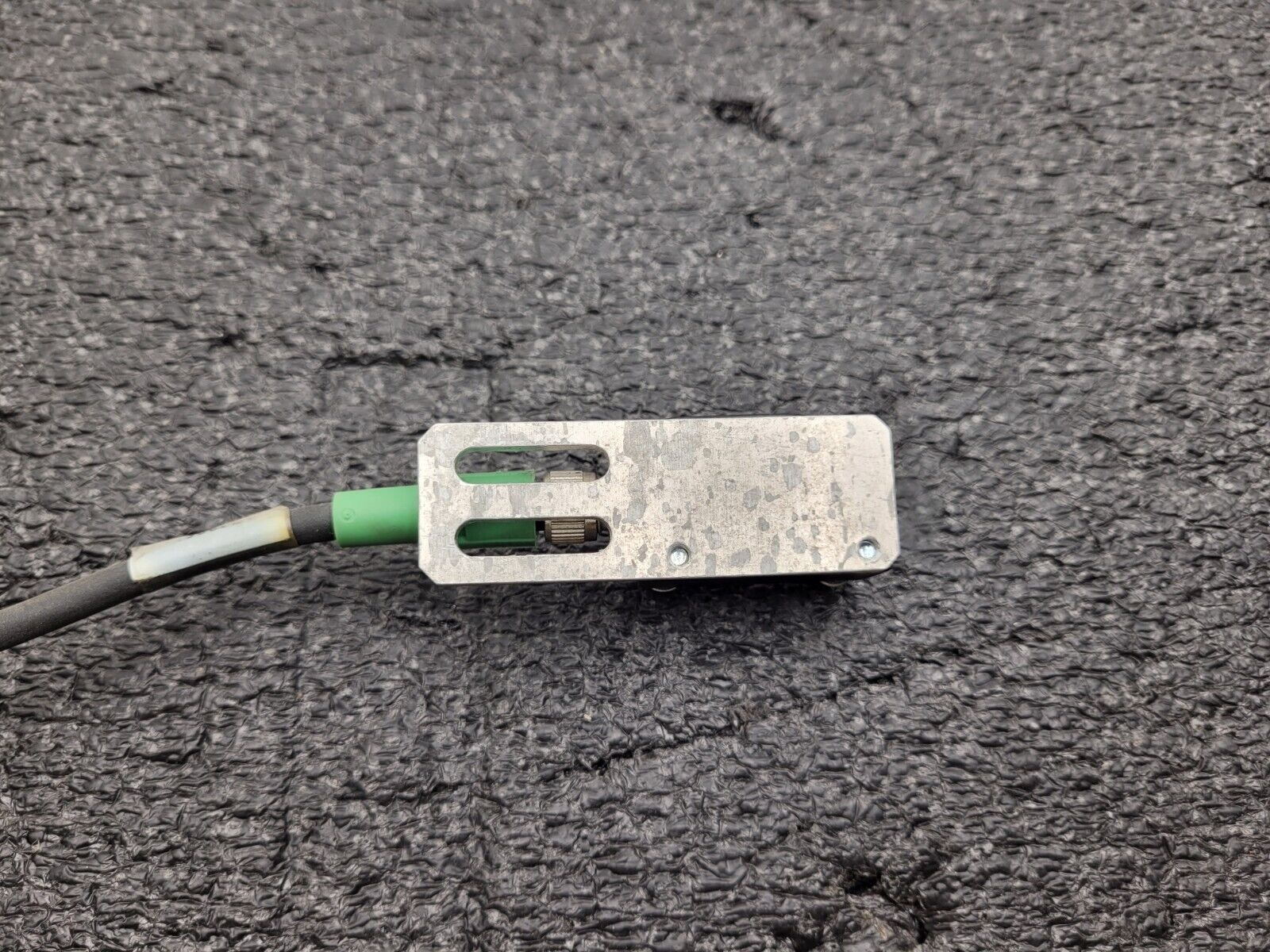SensoPart UT-20-150-PSM4 Ultrasonic Sensor w/ Cable 20-150mm Range 20-30VDC