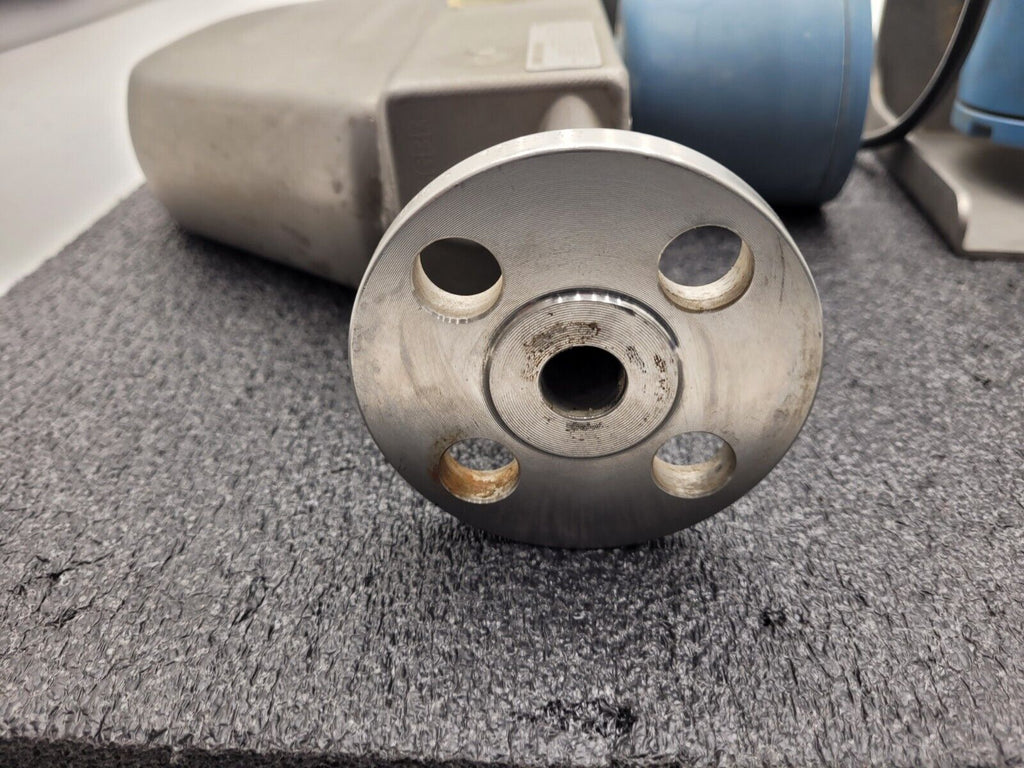 Micro Motion Mass Flow Coriolis Meter Sensor RO50S113NQBZEZZZZ Transmitter 1/2"