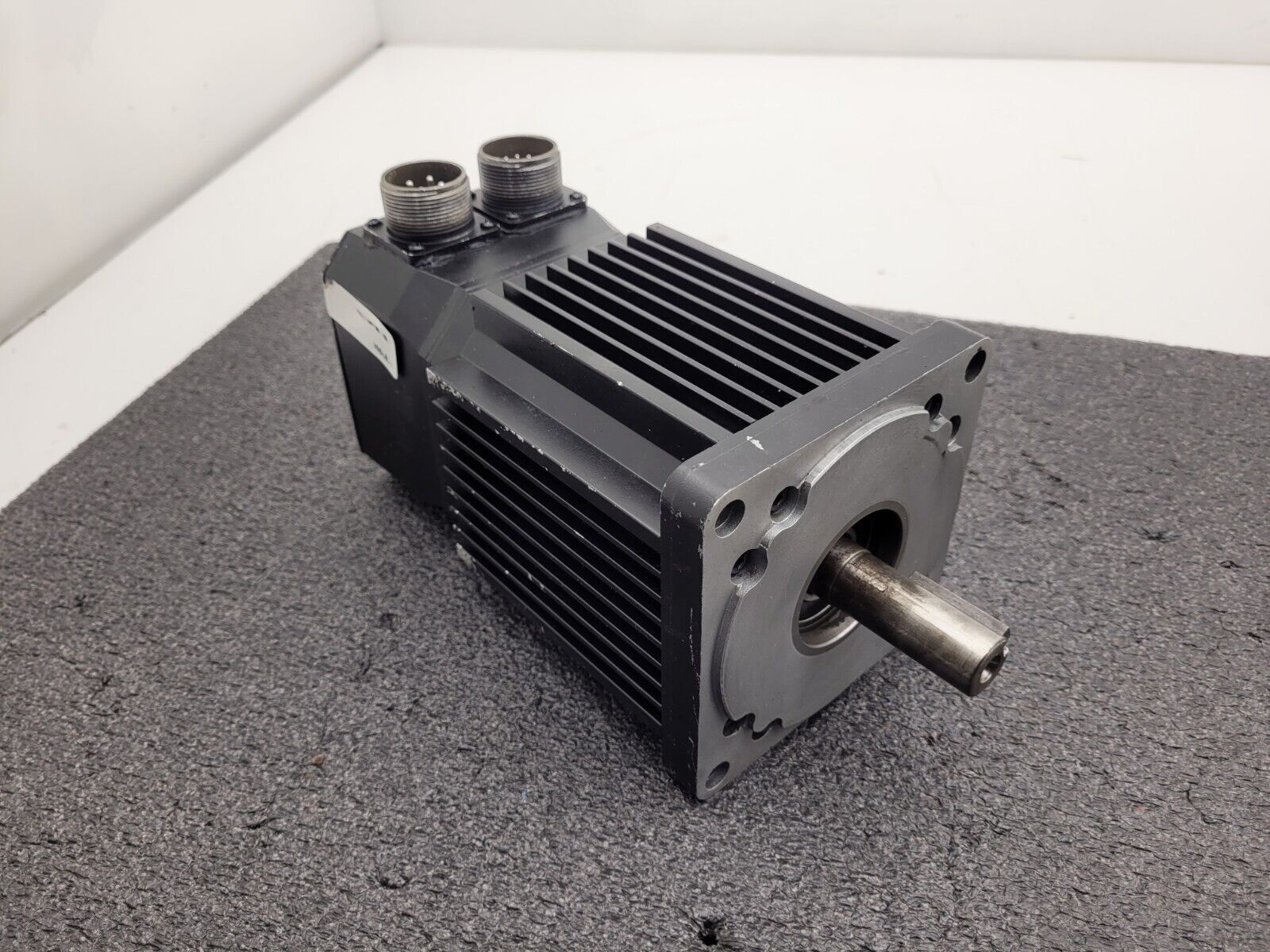 G&L Giddings Lewis Danaher 401-34434-20 HSM430 Inverter Duty AC Servo Motor B