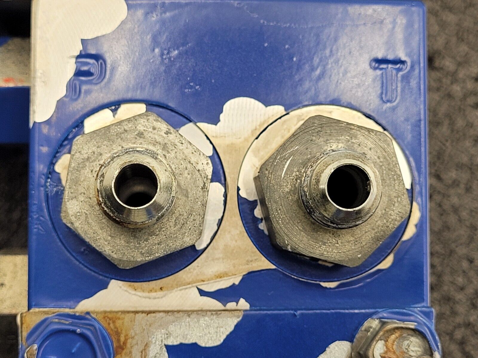 PARKER Hydraulic Proportional ISO Valve D1FHE80HCNEK0030X6114 12VDC + Override F