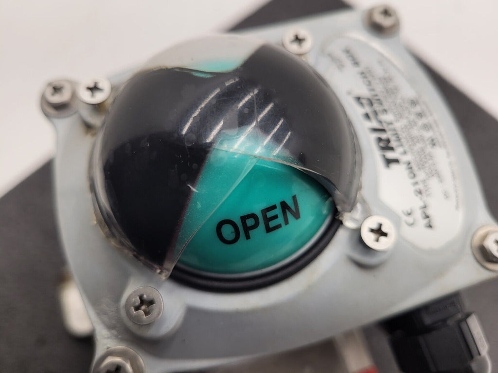 A-T Controls Series 33-1T 1" 1000PSI 3-Way Valve Air Triad Controls 2R40DA B