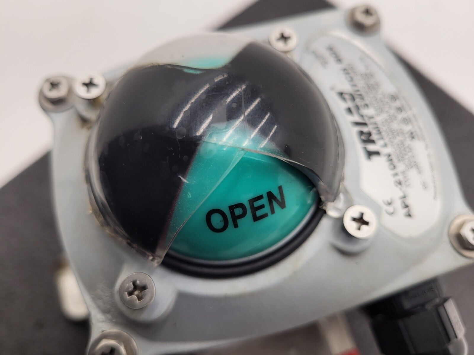 A-T Controls Series 33-1T 1" 1000PSI 3-Way Valve Air Triad Controls 2R40DA B