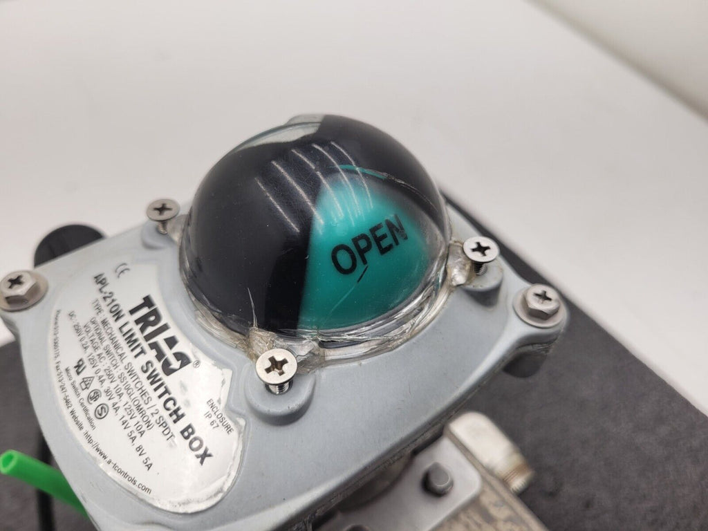 A-T Controls Series 33-1T 1" 1000PSI 3-Way Valve Air Triad Controls 2R40DA B