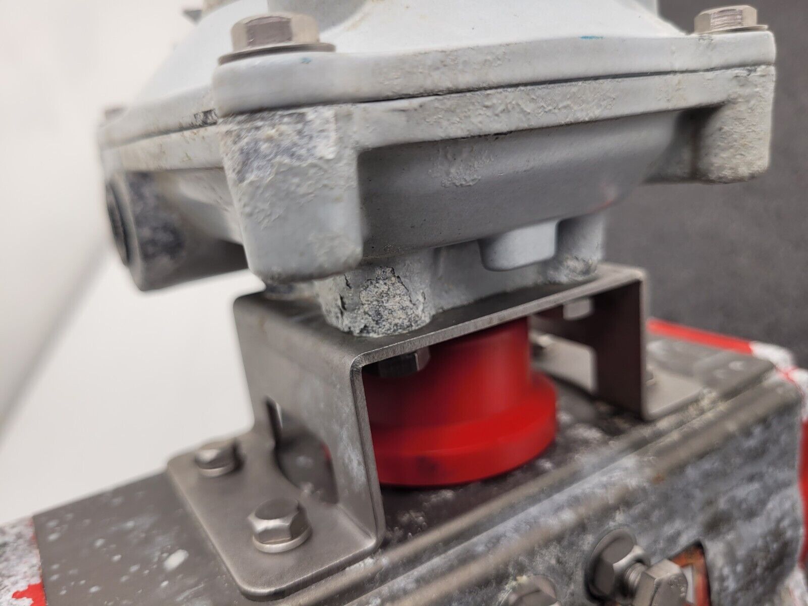 A-T Controls Series 33-1T 1" 1000PSI 3-Way Valve Air Triad Controls 2R40DA B