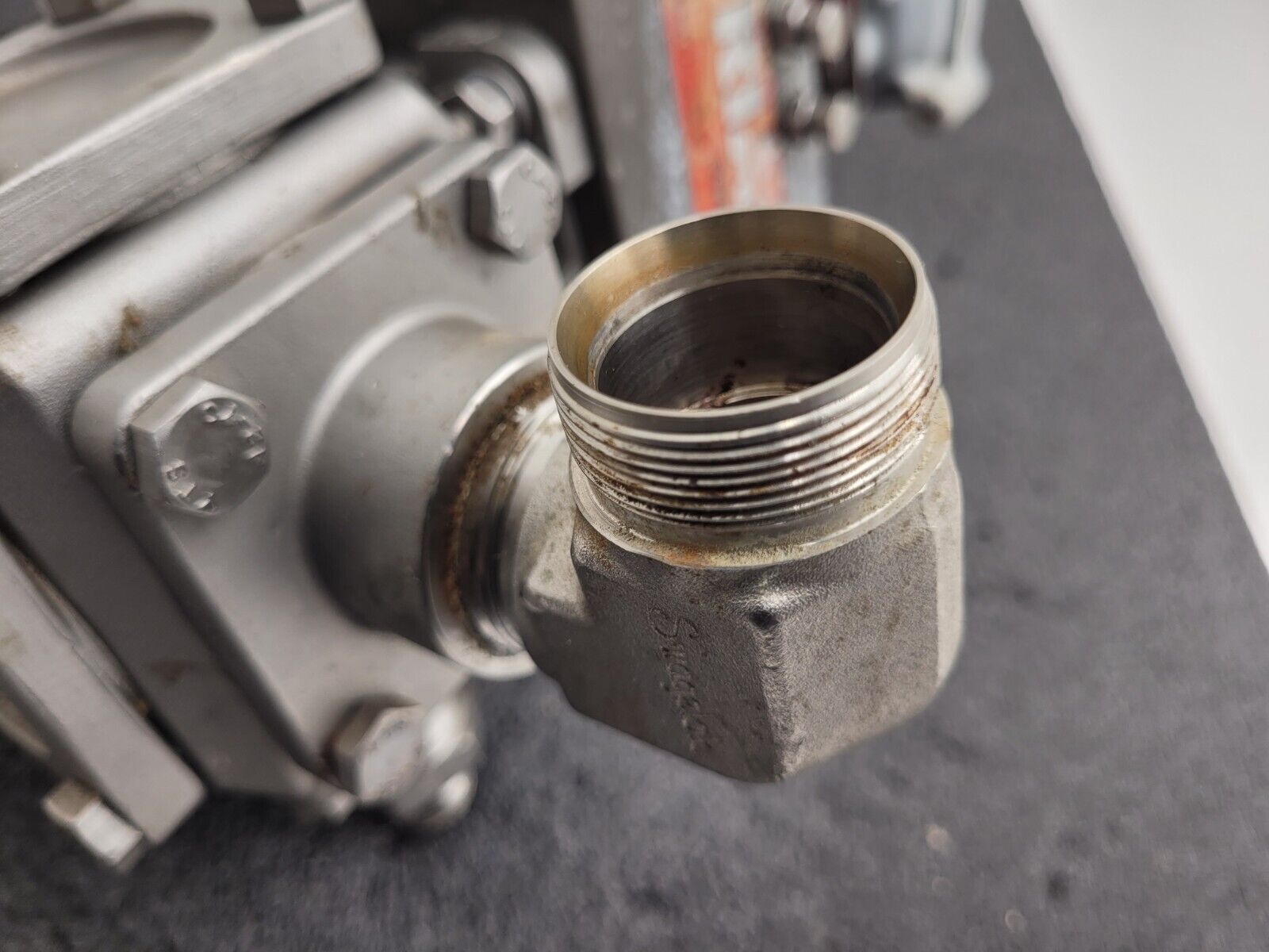 A-T Controls Series 33-1T 1" 1000PSI 3-Way Valve Air Triad Controls 2R40DA B