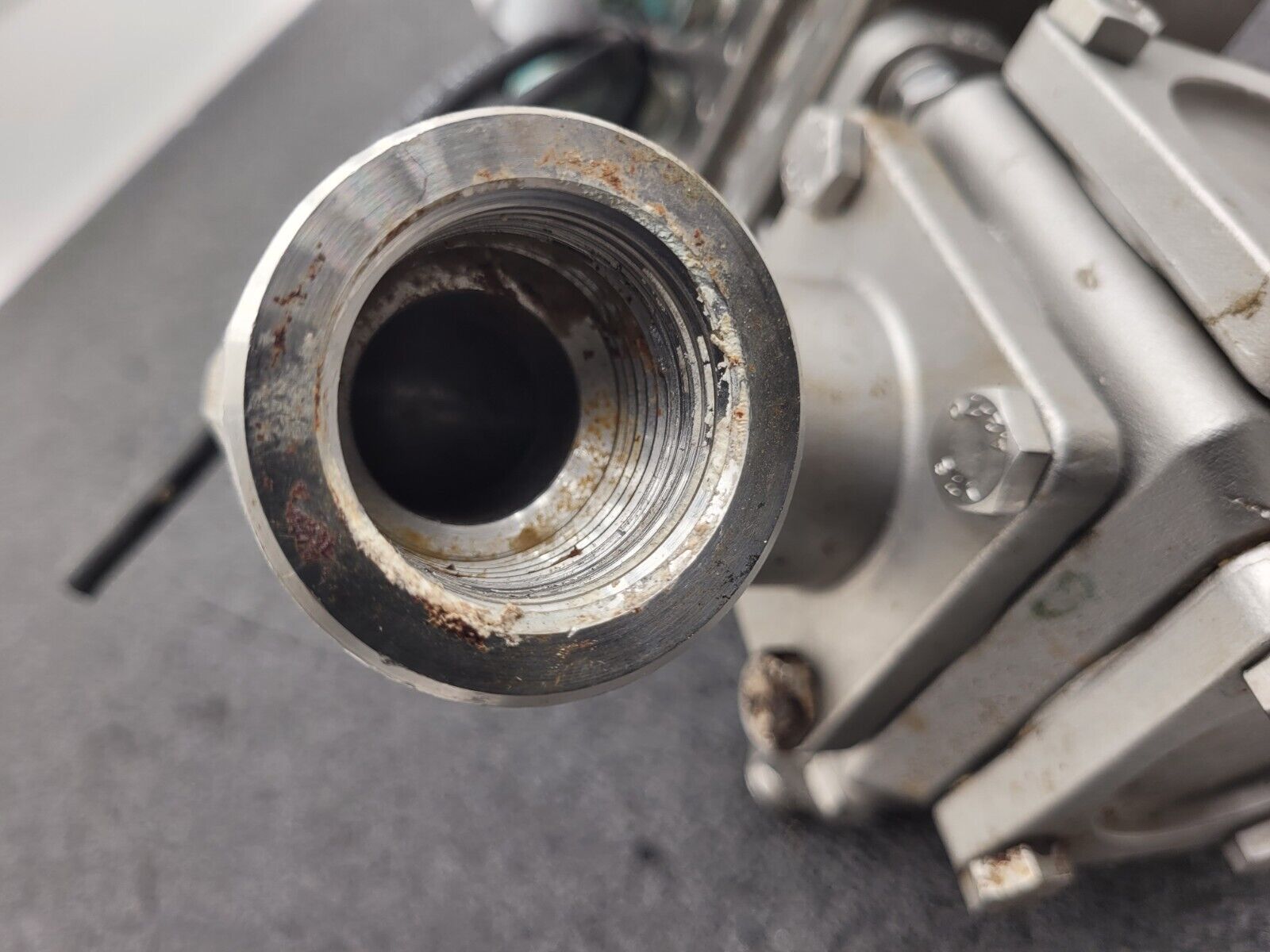 A-T Controls Series 33-1T 1" 1000PSI 3-Way Valve Air Triad Controls 2R40DA B