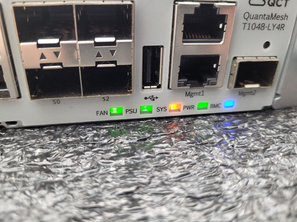 Quanta Mesh T1048-LY4R 48 Port 1Gbps Switch 1x 120W PSU Rails 4x 10Gbps SFP+