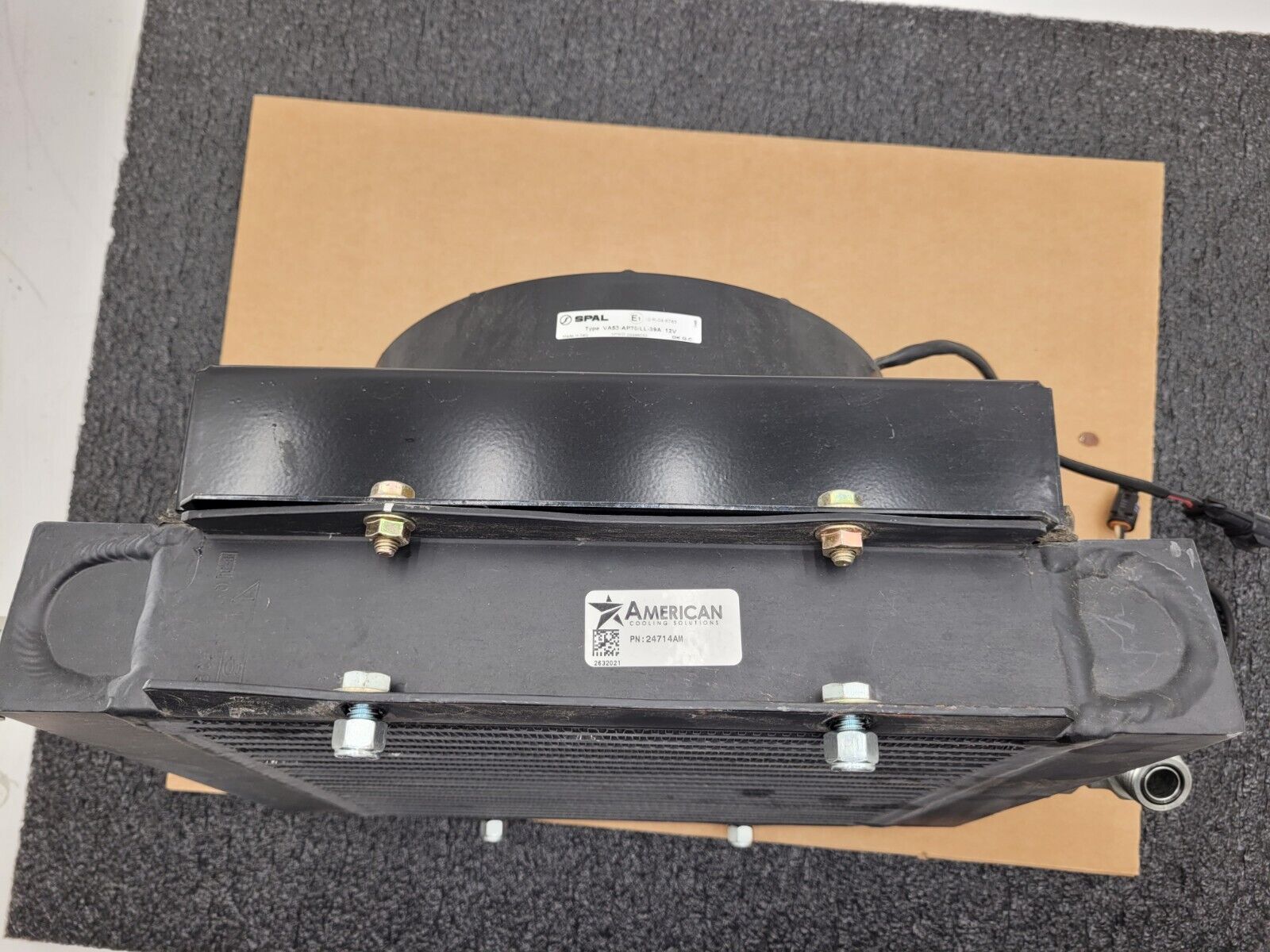 American Cooling Systems Hydraulic Oil Cooler Radiator 24714AM + 12VDC Fan B