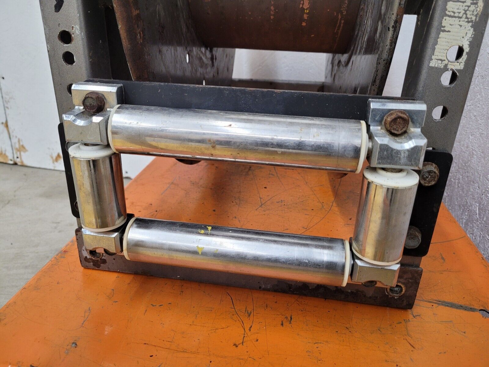 Hannay Reels 820-25-26-10.5A SR 1" Spring Rewind Hose Reel 2000PSI Unit A