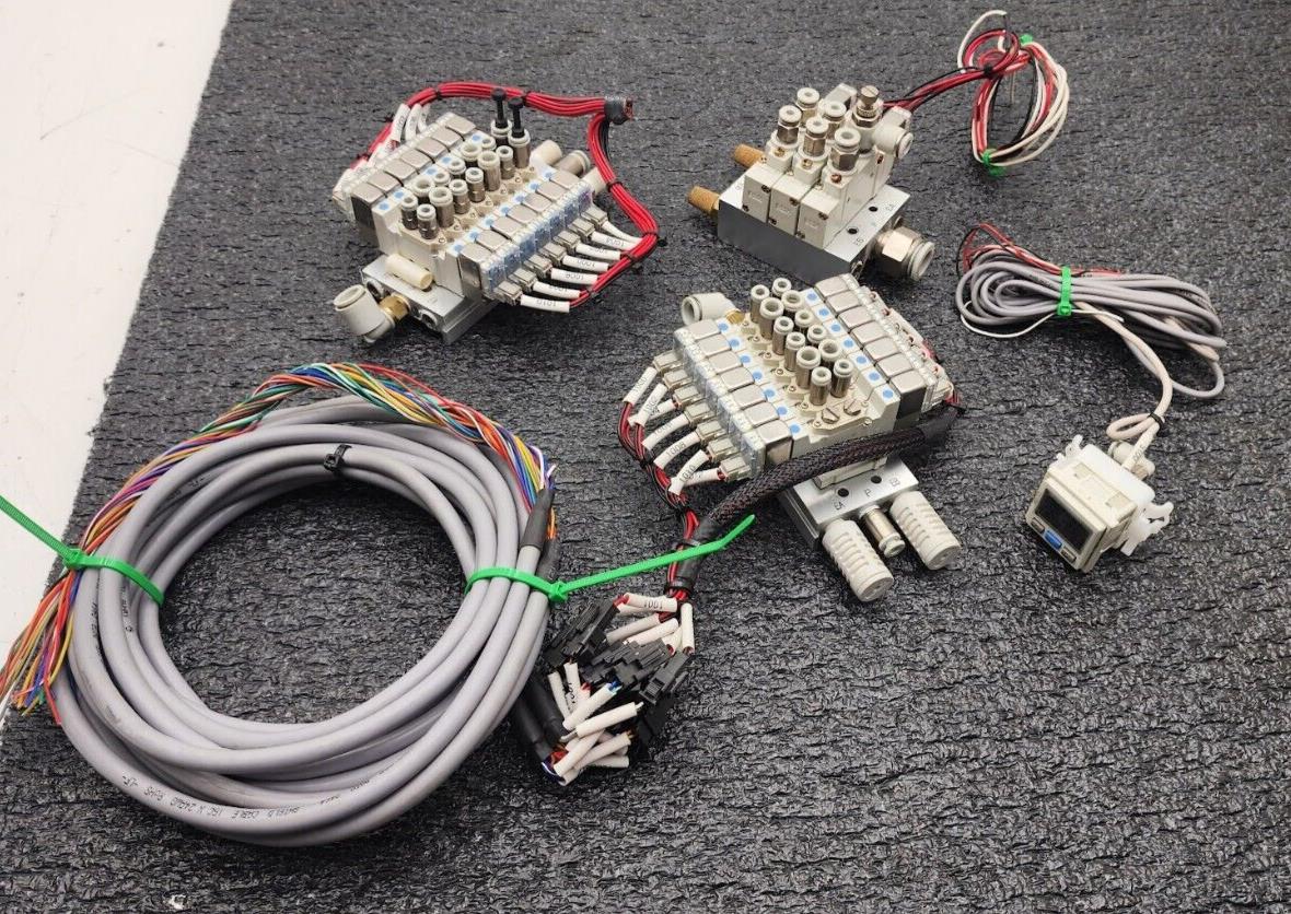 3x SMC Pneumatic Valve Block Solenoid Manifold 24VDC 17 Valves Total Lot H