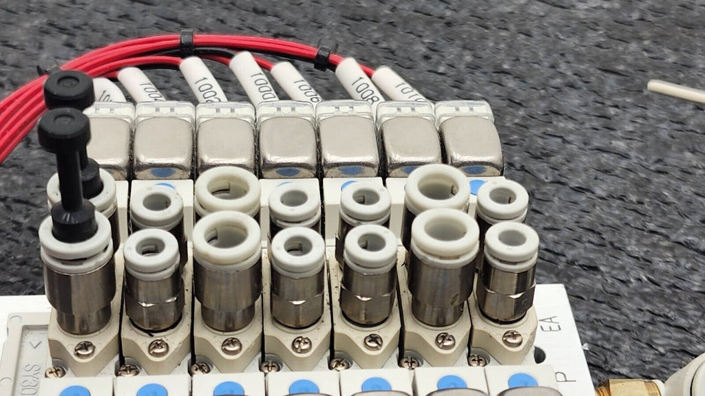 3x SMC Pneumatic Valve Block Solenoid Manifold 24VDC 17 Valves Total Lot H