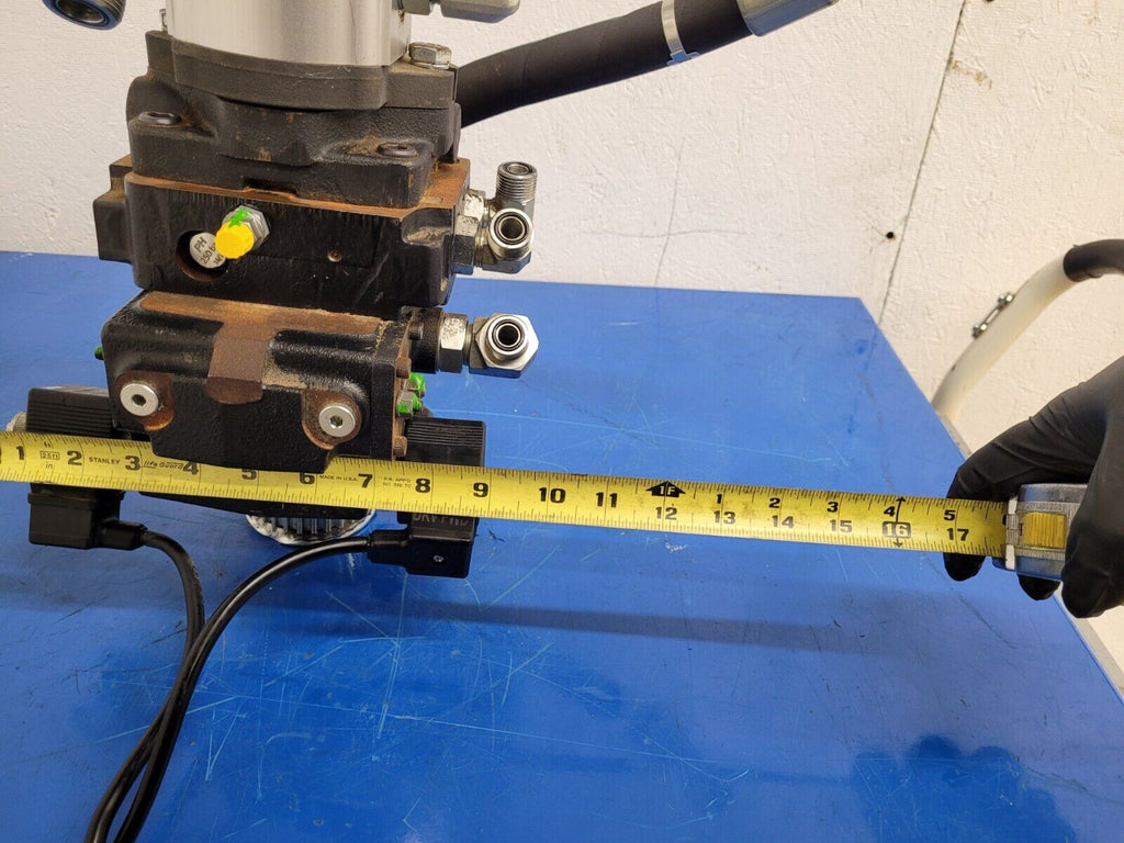 Poclain Hydraulics B47581S 3x Hydraulic Pump Stack CCW Rotation D2