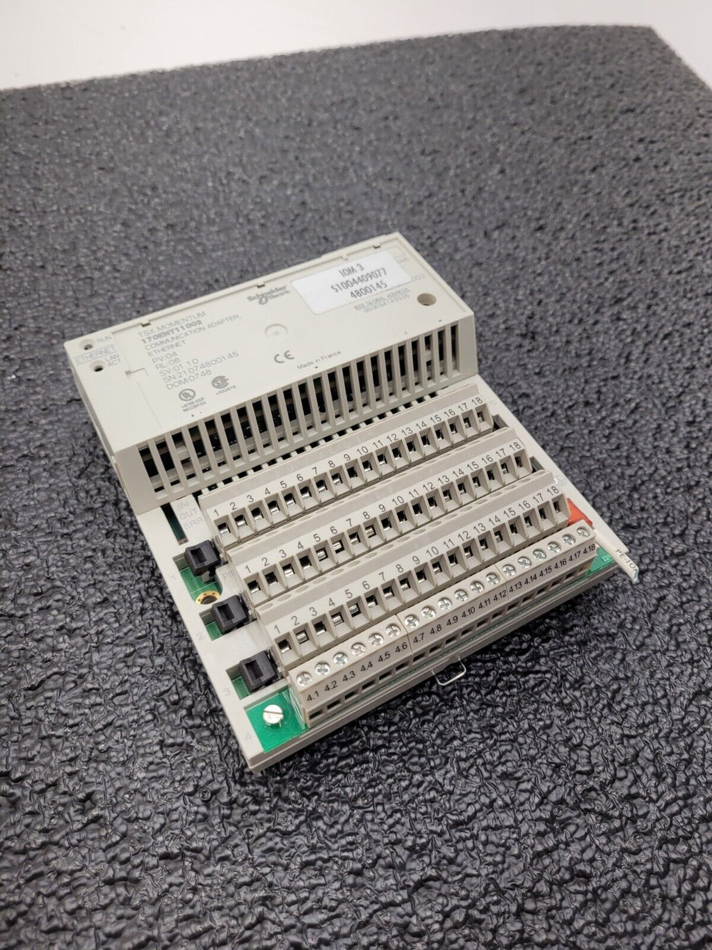 TSX Momentum Schneider 170ENT11002 Ethernet Communication Adapter