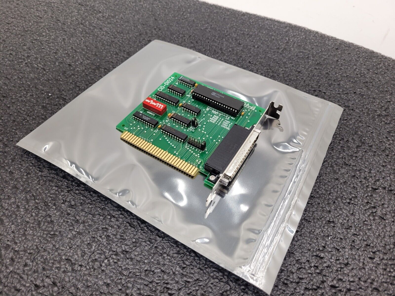 Measurement Computing CIO-DIO24 Digital I/O Board ISA Full Height Working Pull