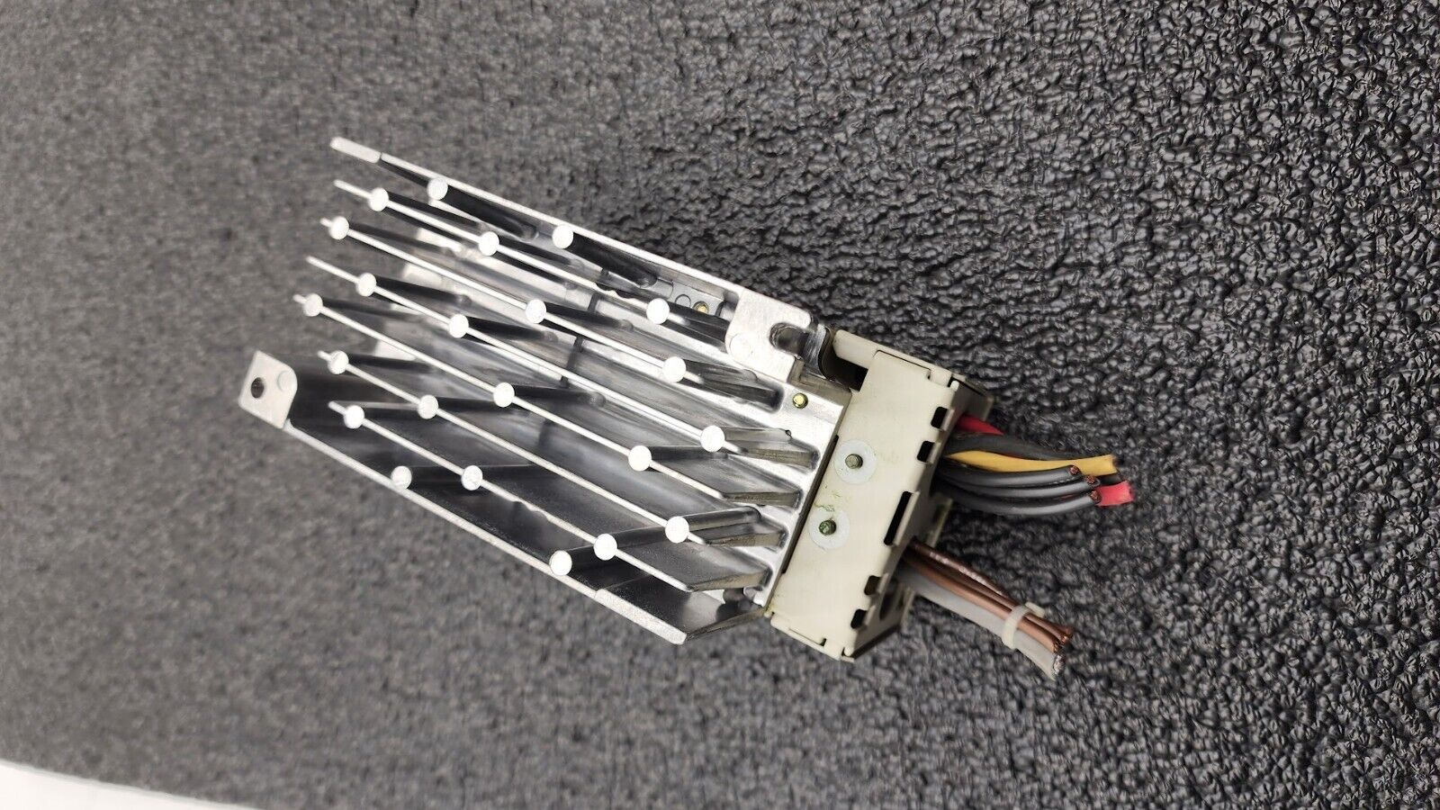 Omron 3G3MV-C2004 Sysdrive 3G3MV Inverter AC Drive Module Digital 0.75kW
