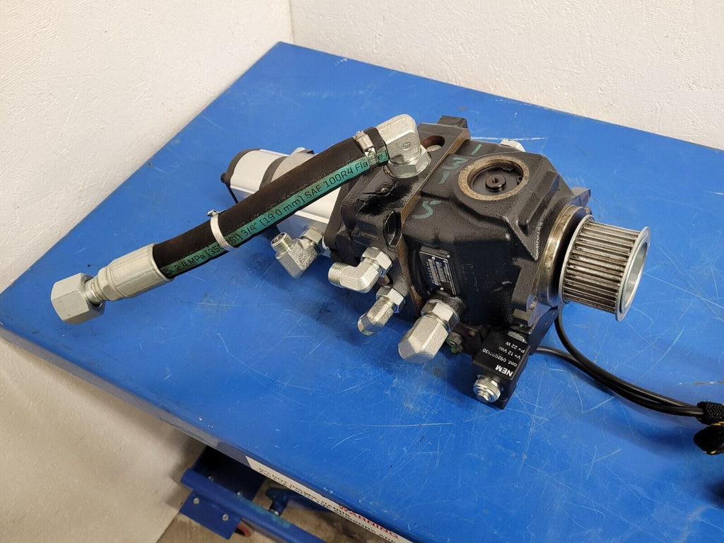 Poclain Hydraulics B47581S 3x Hydraulic Pump Stack CCW Rotation D3