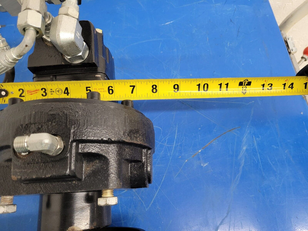 White Drive Products HB Hydraulic Wheel Drive Motor With Holding Brake Unit D