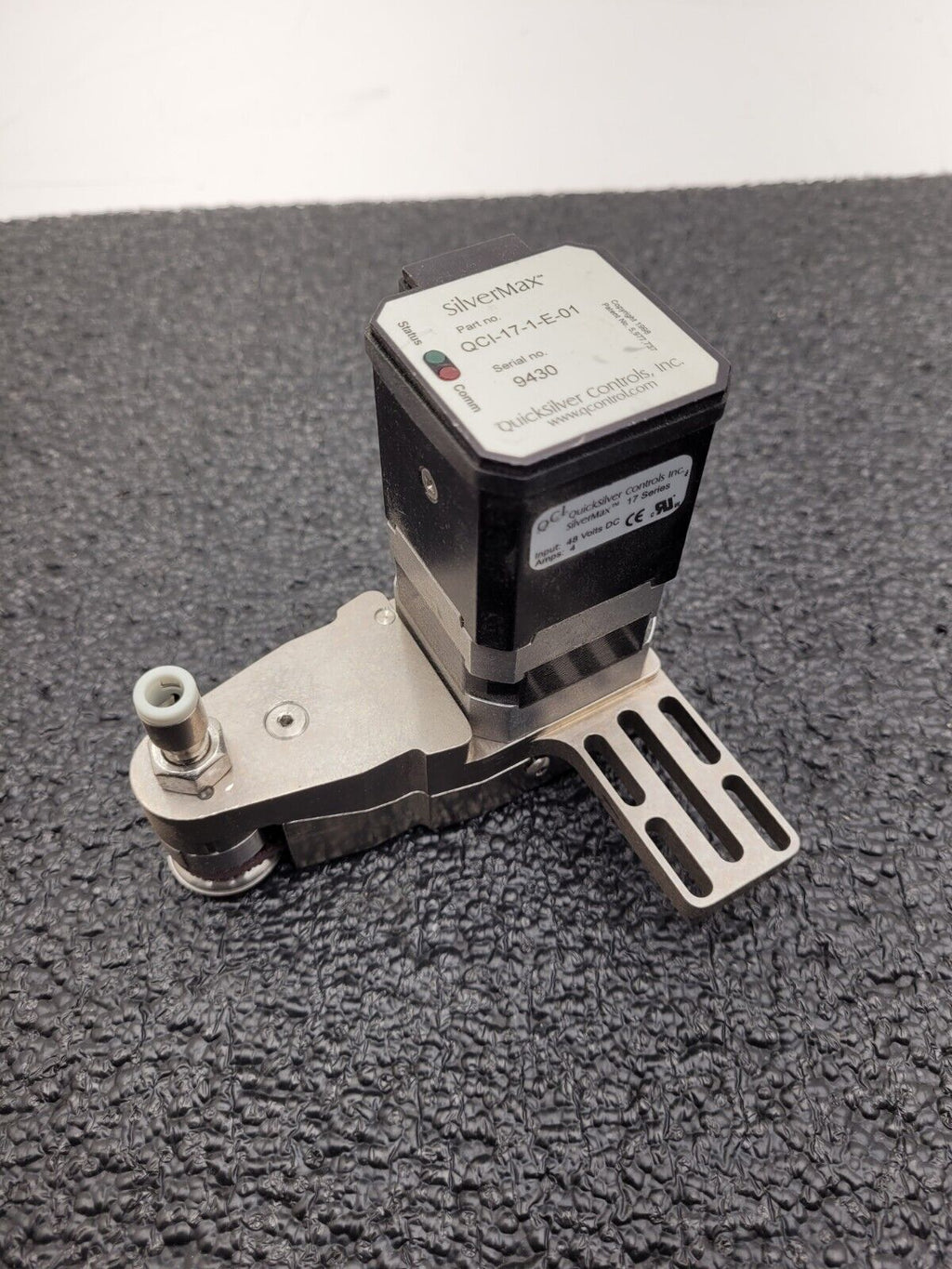 Quicksilver SIlverMax QCI-17-1-E-01 Stepper Motor 48VDC 4A Nema 17 15-PIN