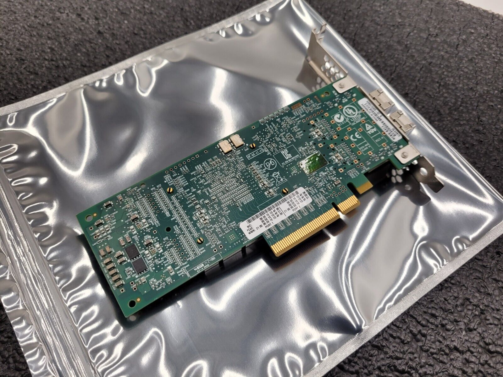 QLE2672 QLOGIC SANBLADE 16GB FC DUAL PORT PCIE HBA HD8310405-02